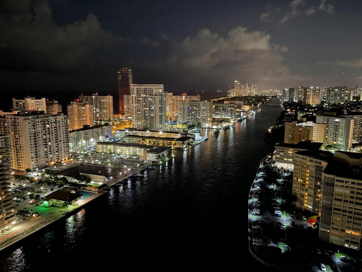 Studio 2Bed Beach Apmt With Amazing Views 30B Plaja Hallandale Exterior foto