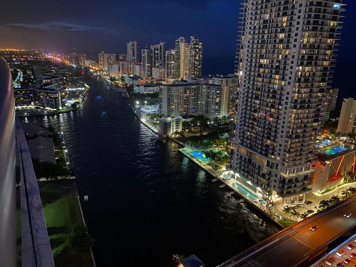 Studio 2Bed Beach Apmt With Amazing Views 30B Plaja Hallandale Exterior foto